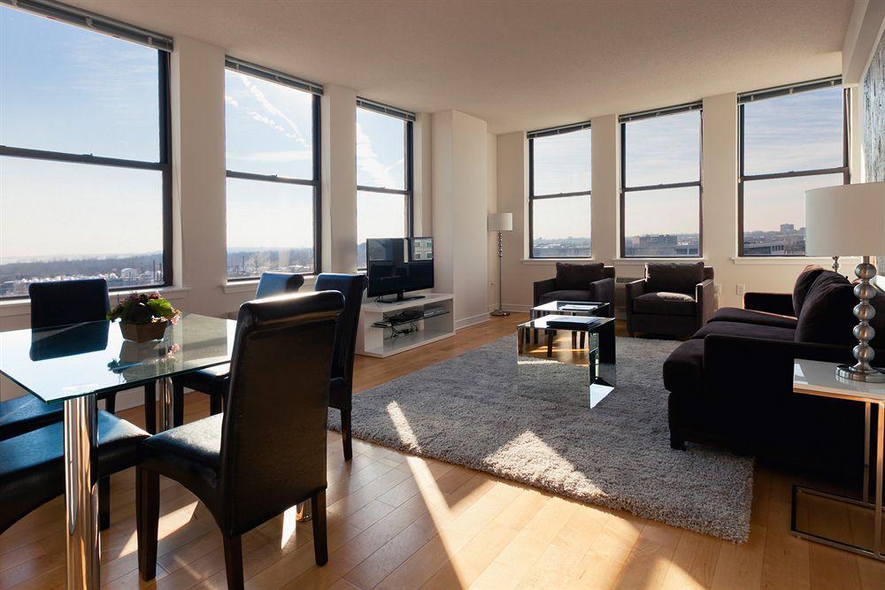 Sky City Apartment At 30 Regent Jersey City Bagian luar foto